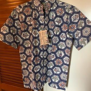 **NEW** 2012 Reyn Spooner Christmas Shirt